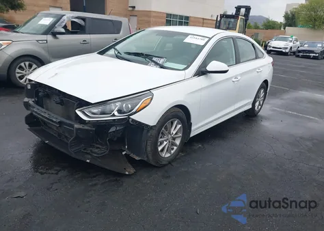 2018 Hyundai Sonata Se из США, поврежденный, VIN 5NPE24AF8JH693284